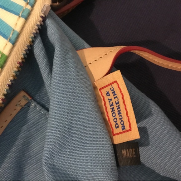 Vintage Dooney and Bourke Scribble Shoulder Bag - Picture 9 of 15